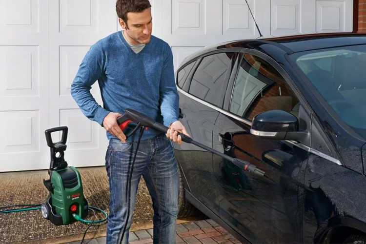 Минимойка-мойка высокого давления BOSCH AQT 35-12 Carwash-Set купить в Нижневартовске