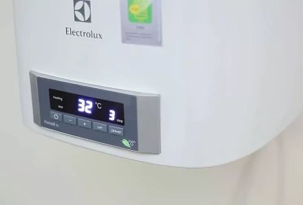 Водонагреватель ELECTROLUX EWH 100 Formax DL купить в Нижневартовске