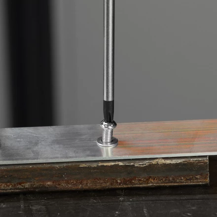 Отвертка, PH2х200 мм, S2, 3к рукоятка Denzel 121827 купить в Нижневартовске