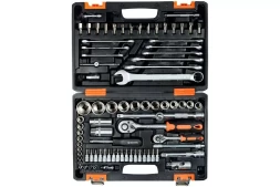 Набор инструментов АВТО, 1/2" , 1/4" , CrV, в кейсе 82 предм Вихрь 73/6/7/6