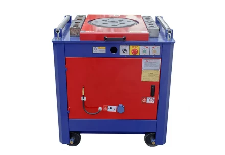 Гибщик арматуры GW42SA с доводчиком 3кВт 380В диаметр  арматуры 42 мм  810х740х880мм  368 кг VEKTOR купить в Нижневартовске