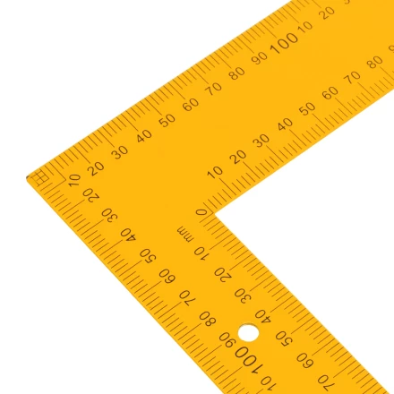 Угольник стальной, 400 х 600 мм Denzel 32389 купить в Нижневартовске