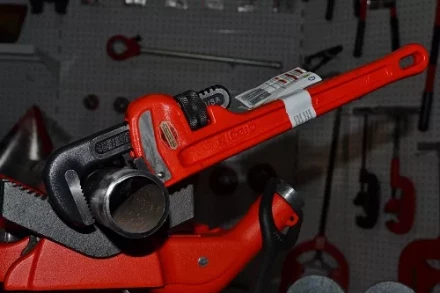 Прямой трубный ключ для тяжелых работ 14  31020 купить в Нижневартовске