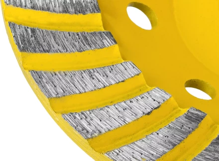 Чашка STAYER "PROFESSIONAL" алмазная сегментированная, высота 22,2мм, 180мм 33380-180 купить в Нижневартовске