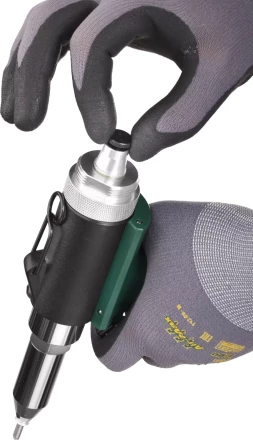 Заклепочник пневматический, KRAFTOOL 31188, корпус из композит материалов, для заклепок из нержав стали, 2,4-3,2-4-4,8мм 31188 купить в Нижневартовске