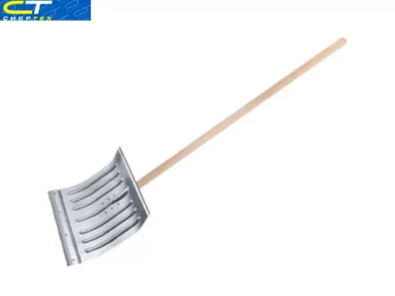 Лопата снеговая 430 х 370 мм с черенком алюм. полотно стальная окантовка  СИБРТЕХ Россия 61582 купить в Нижневартовске