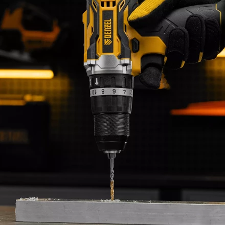 Сверло спиральное по металлу Denzel 4 x 75 мм, Р6М5, Golden Tip, 718229 купить в Нижневартовске