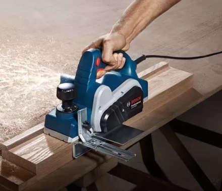 Рубанок BOSCH GHO 6500 (0.601.596.000) купить в Нижневартовске