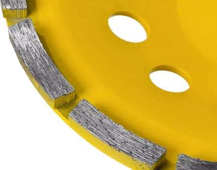 Чашка STAYER "PROFESSIONAL" алмазная сегментная однорядная, высота 22,2мм, 125мм 33382-125 купить в Нижневартовске