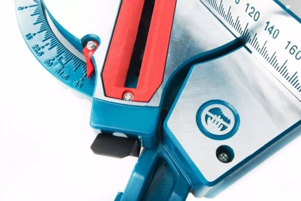 Пила торцовочная Кратон "Зверь машина" MS-1200/210М 4 01 07 026 купить в Нижневартовске