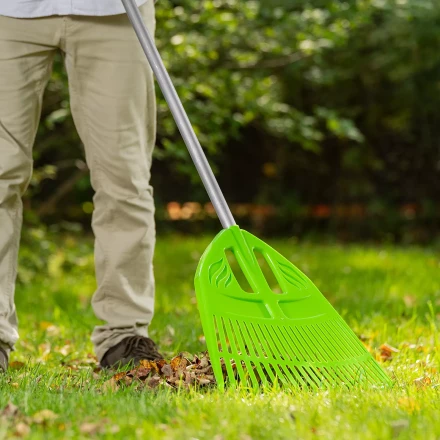 Грабли веерные пластиковые Palisad, 495 х 1680 мм, 23 плоских зуба, алюминиевый черенок, Россия, 61805 купить в Нижневартовске