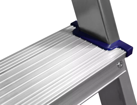 Лестница-стремянка двухсторонняя алюминиевая, СИБИН 38825-02, 2 ступени 38825-02 купить в Нижневартовске