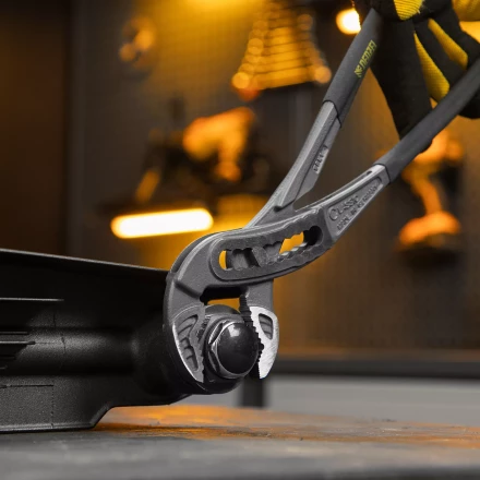 Клещи переставные Denzel 17903, обливные рукоятки, 300 мм купить в Нижневартовске