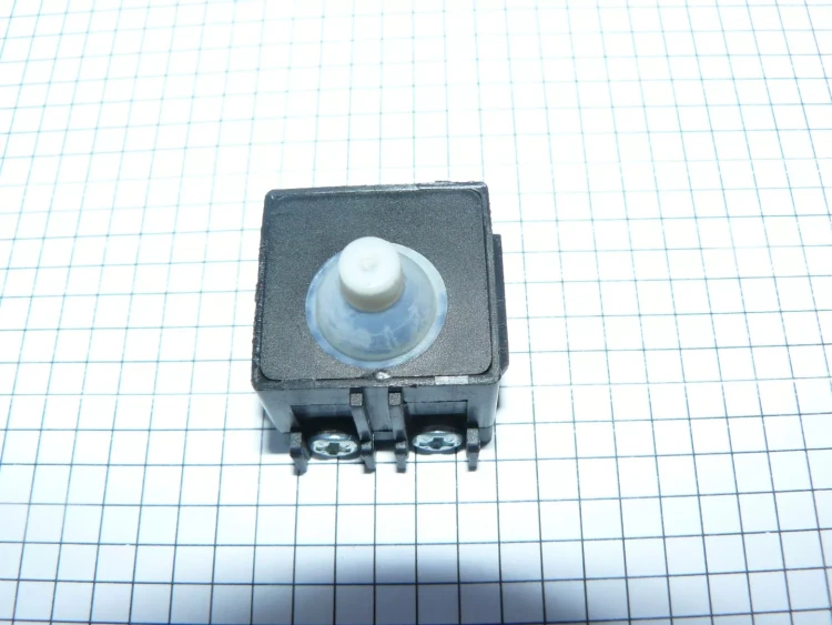 Выключатель SF125 7(7)A 5E4 V000-003-302 купить в Нижневартовске