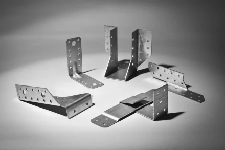 Крепежные углы усиленные УКУ-2.0 промфасовка серия МАСТЕР купить в Нижневартовске