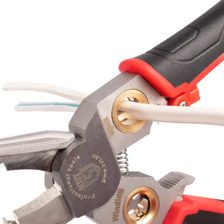 Мультитул-длинногубцы КВТ MT-03 (6 в 1) с функцией снятия изоляции и резки (102401) купить в Нижневартовске