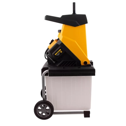 Измельчитель садовый электрический Denzel ECS-2700, 2700 Вт, 40 мм купить в Нижневартовске