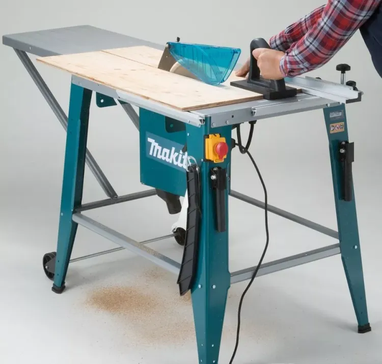 Пила настольная Makita 2712 купить в Нижневартовске