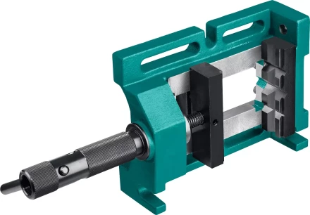 Тиски KRAFTOOL станочные трехсторонние 32716-100 купить в Нижневартовске