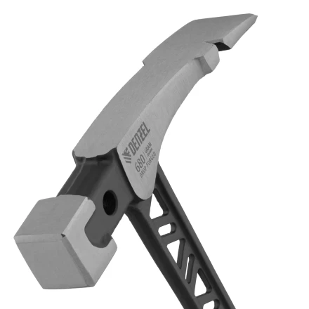 Молоток каменщика Denzel 10633, 680 г, цельнокованый, двухкомпонентная обрезиненная рукоятка купить в Нижневартовске