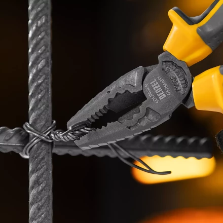 Плоскогубцы комбинированные 165 мм Denzel 17080, трехкомпонентные рукоятки купить в Нижневартовске