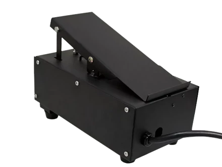 Педаль управления сварочным током TIG500 Р АС/DC J1210 Y01050 2,7метр  Сварог купить в Нижневартовске