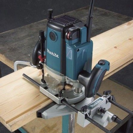 Фрезер RP2300FC Makita купить в Нижневартовске