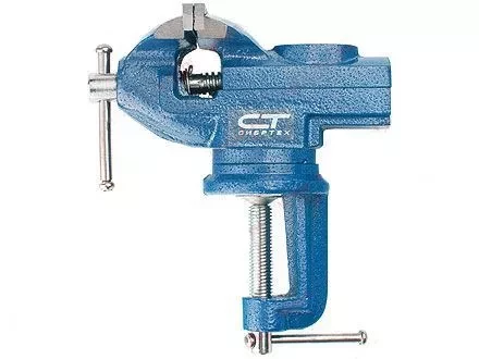 Тиски слесарные настольные поворотные ширина рабочих губок 50 мм наковальня  СИБРТЕХ 18668 купить в Нижневартовске