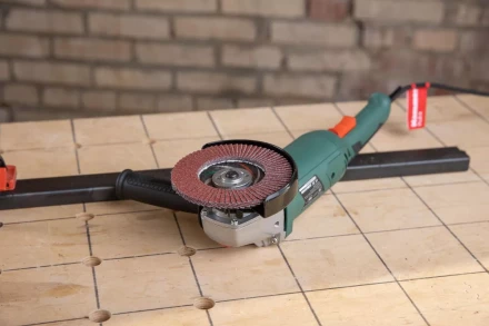 Круг Лепестковый Торцевой (КЛТ) HAMMER КЛТ 1 Ф125х22 Р120 213-005 купить в Нижневартовске