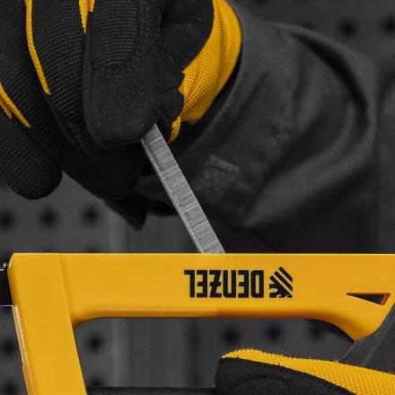 Скобы, 10 мм, для мебельного степлера, тип 53, 2000 шт. Denzel 41102 купить в Нижневартовске