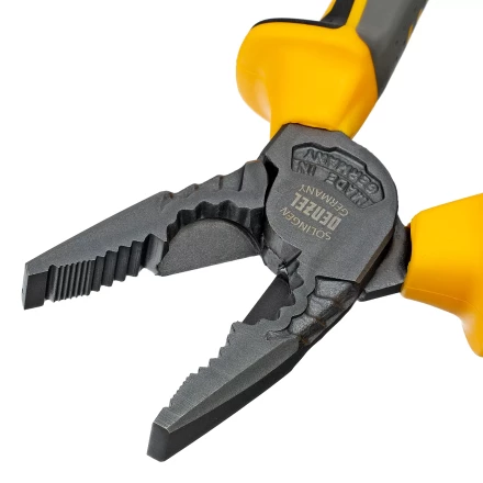 Плоскогубцы комбинированные 205 мм Denzel 17082, трехкомпонентные рукоятки купить в Нижневартовске