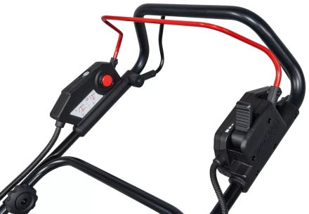 Аккумуляторная газонокосилка самоходная 53см, 2х18V Makita DLM539CT2 (2*5 Ач, ЗУ) купить в Нижневартовске