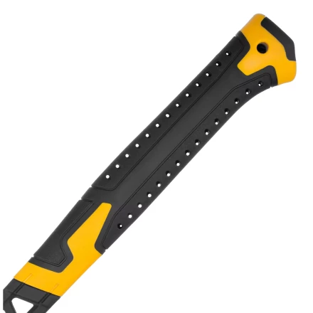 Молоток строительный 450 г, цельнокованый,боек с магнитом, двухкомп. обрезин. рук-ка Denzel 10468 купить в Нижневартовске