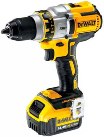 Дрель-винтоверт аккумуляторная DeWalt DCD 932 М2 купить в Нижневартовске