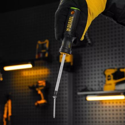 Отвертка, PZ2x100 мм, S2, 3к рукоятка Denzel 122077 купить в Нижневартовске