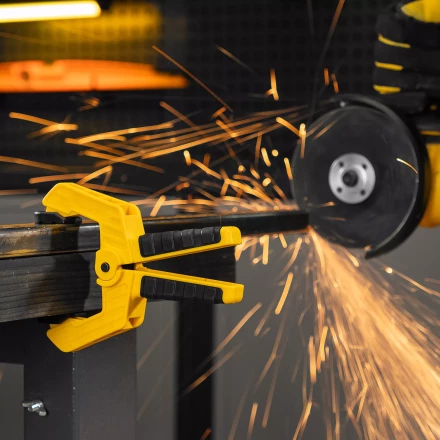 Струбцина клещеобразная Denzel, усиленная 65 х 50 мм, двухкомпонентные рукоятки, 20796 купить в Нижневартовске