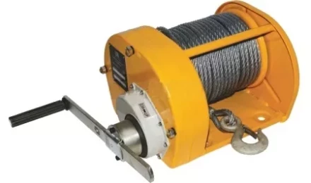 Лебедка ручная усиленная LRU LB г-п 1000 кг L=40 метра купить в Нижневартовске