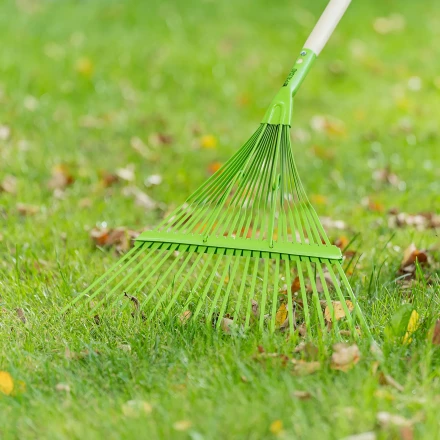 Грабли веерные стальные Palisad, 565 мм, 22 плоских зуба, эмалированные, усиленные, без черенка, 617015 купить в Нижневартовске