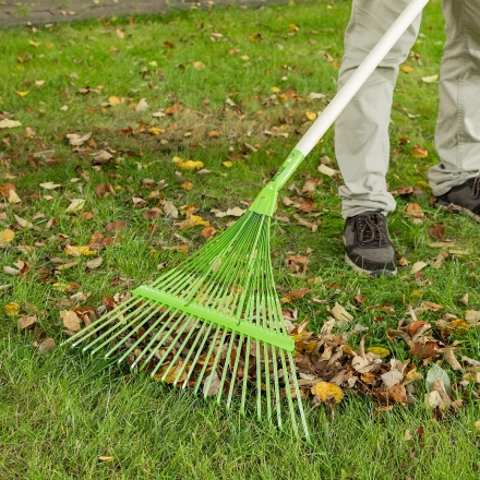 Грабли веерные стальные Palisad, 565 мм, 22 плоских зуба, эмалированные, усиленные, без черенка, 617015 купить в Нижневартовске
