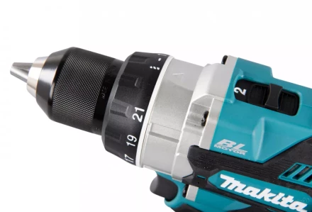 Аккумуляторная дрель-шуруповерт Makita DDF486RT купить в Нижневартовске