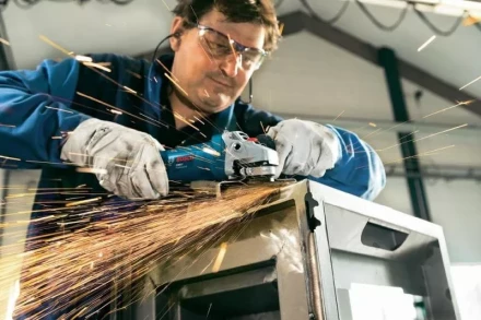 Углошлифовальная машина BOSCH GWS 7-115 Е (0.601.388.201) купить в Нижневартовске