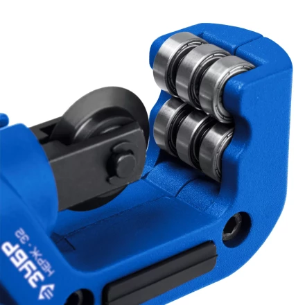 ЗУБР Нерж-32, 4 - 32 мм, на подшипниках, труборез для нержавеющей стали, Профессионал (23832) купить в Нижневартовске