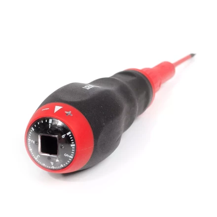 Диэлектрическая динамометрическая отвертка VDE КВТ НИО-3309 со сменными битами SLIM, 9 шт. (78279) купить в Нижневартовске