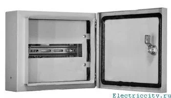 Щит распределительный навесной ЩРН-12 IP54 (250х300х120) RUCELF купить в Нижневартовске