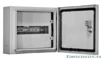 Щит распределительный навесной ЩРН-12 IP54 (250х300х120) RUCELF купить в Нижневартовске