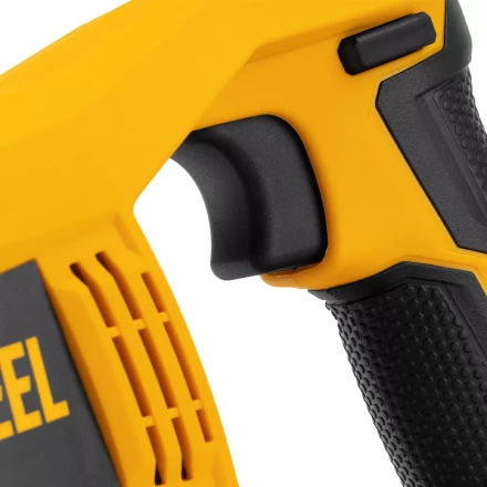 Пила сабельная аккумуляторная бесщет BRC-120,  18В Li-Ion Denzel 28460 купить в Нижневартовске