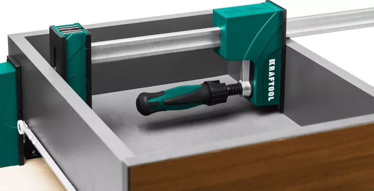 Струбцина KRAFTOOL EXTREM корпусная 3224-10 купить в Нижневартовске