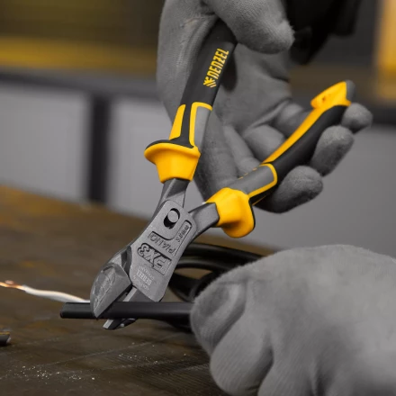 Бокорезы 215 мм Denzel 17786, усиленные, трехкомпонентные рукоятки купить в Нижневартовске