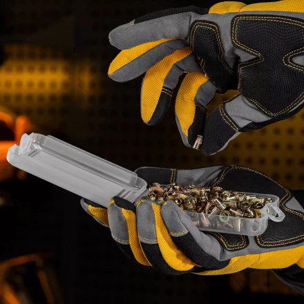 Заклепки резьбовые, стальные, оцинкованные, М4, пластиковый кейс, 140 шт. Denzel 40601 купить в Нижневартовске