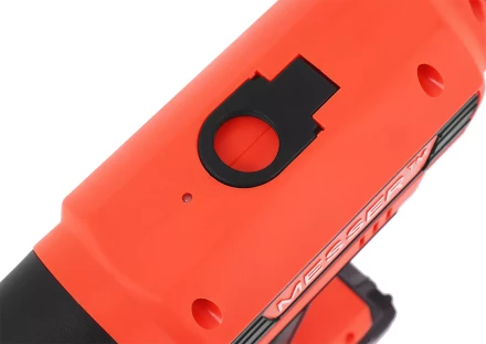 Аккумуляторный резьбовой заклепочник Messer M3000 с электронной системой настройки сжатия и счетчиком купить в Нижневартовске